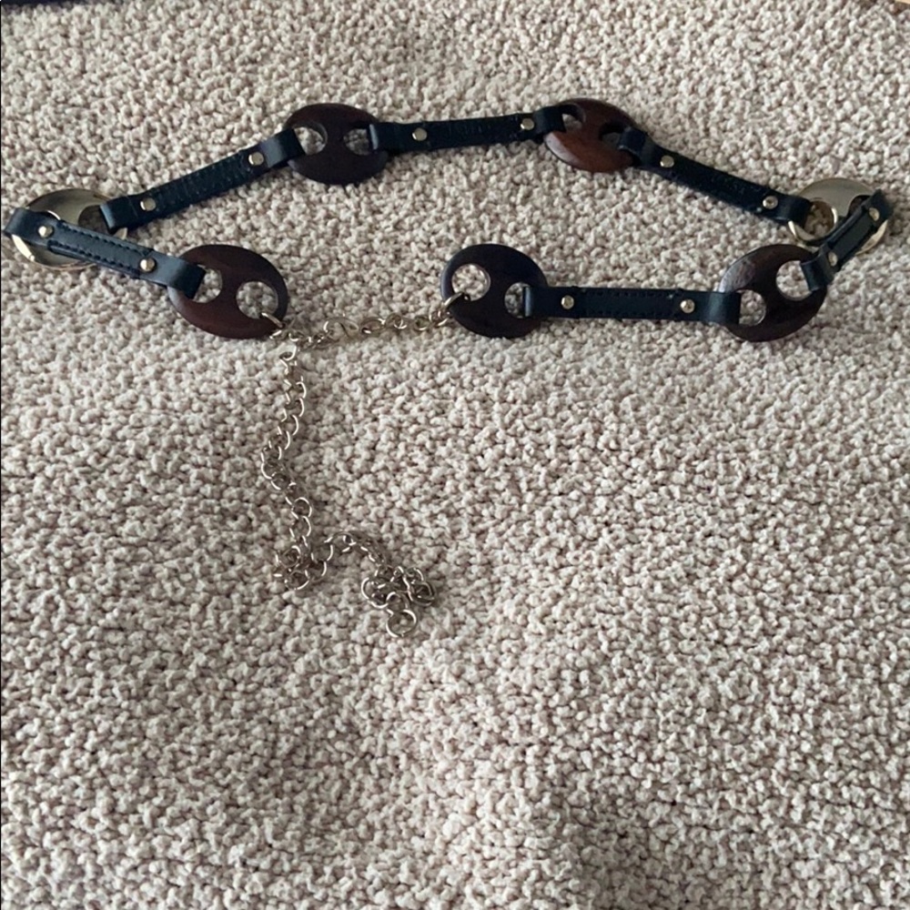 Ann Taylor brass chain/leather belt. Adjustable